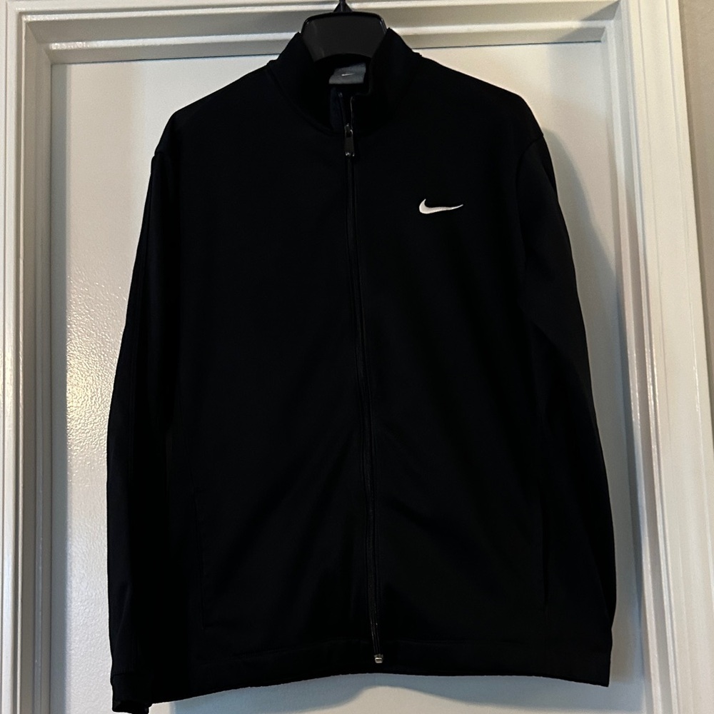 Nike Men's Black Performance Golf Jacket size medium.